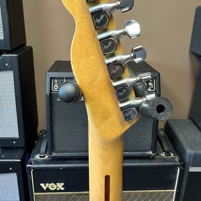 Fender Elite Telecaster with Rosewood Fretboard 1983 - Natural image 4
