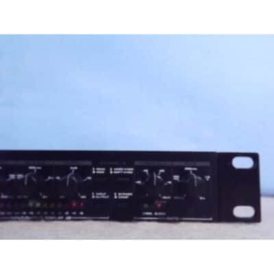 Alesis 3630 Dual-Channel Compressor / Limiter with Gate image 4