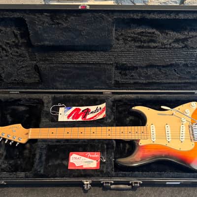 Fender 60th Anniversary Standard Stratocaster 2006 - Sunburst image 12