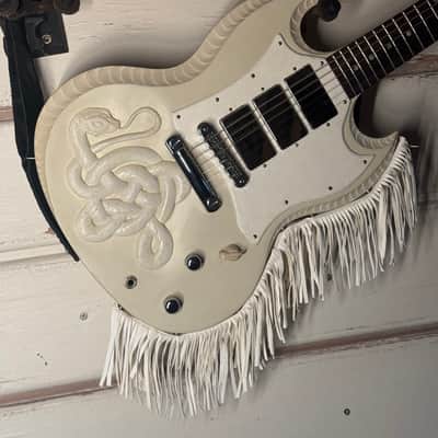 Gibson SG-3 Aged white snake knot image 3