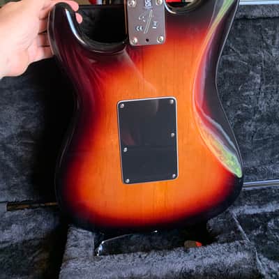 Fender Player Stratocaster Floyd Rose HSS with Pau Ferro Fretboard 2018 - Present - 3-Color Sunburst image 5