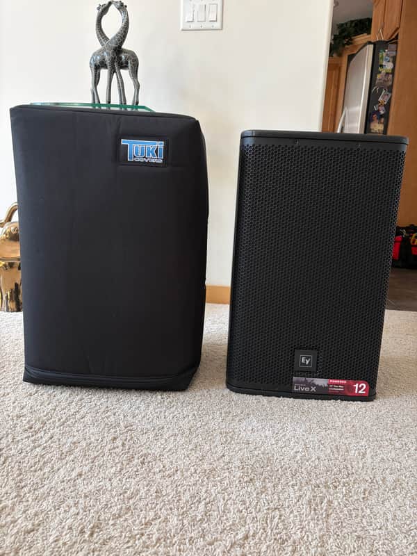 Electro-Voice ELX112P 2011 - Black image 1