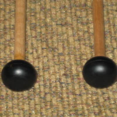 ONE pair new old stock (with packaging) Encore Mallets by Dan Lidster 103B, Oval Hard Rubber Black HEAD (unwound) /  Birch Dowel HANDLES, from around 2019, made in USA image 4