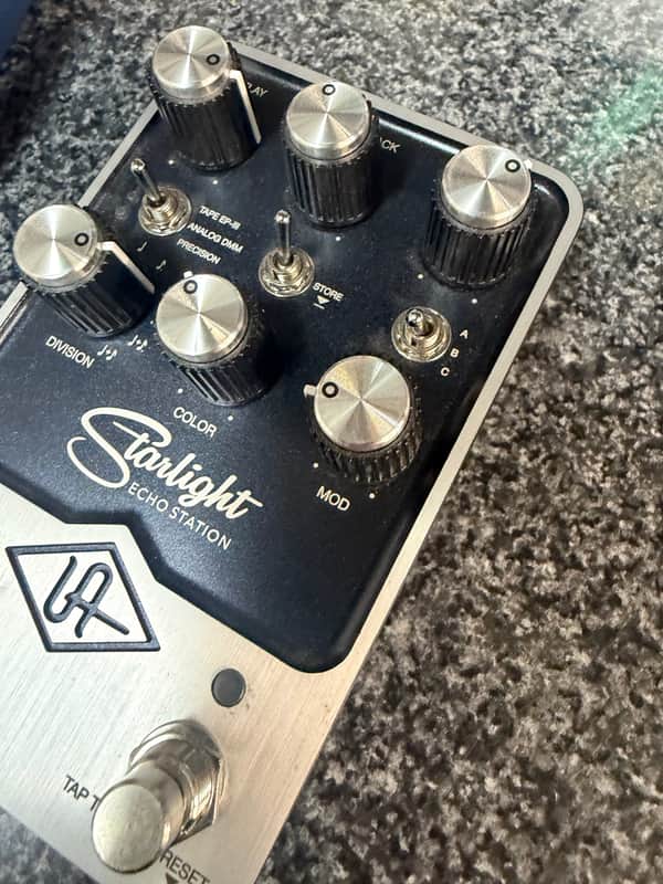 Universal Audio Starlight Echo Station 2021 - Present - Silver image 1