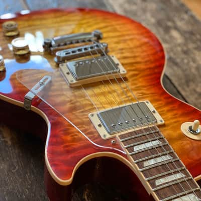Gibson Les Paul Standard Hand-Selected & Bookmatched AAA Premium Quilted Heritage Sunburst 2014 OHSC imagen 6