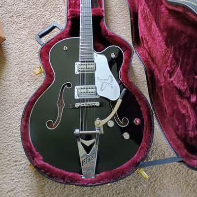 Gretsch Professional Collection Falcon Hollow Body 2025 - Black image 1