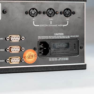 Lexicon 480L with LARC Remote image 14