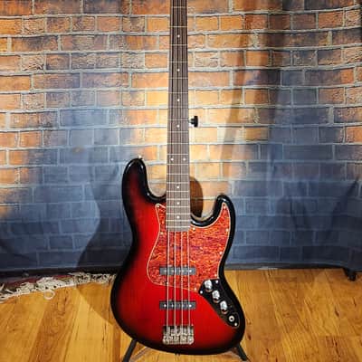 Squier 2006 Affinity Jazz Bass Red Burst image 1