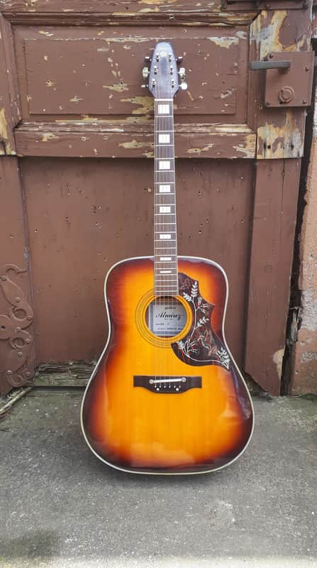 Almirez J-4 Hummingbird Sunburst image 1