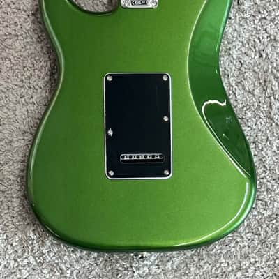 Mint Fender  Player II Modified Stratocaster®, Maple Fingerboard, Green Metallic image 4