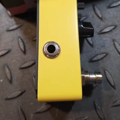 Donner Yellow Fall Analog Delay 2010s - Yellow image 5