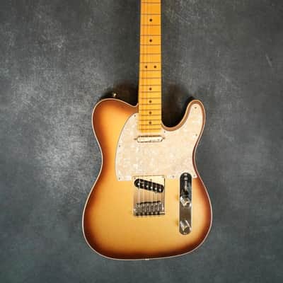 Fender American Ultra Telecaster with Maple Fretboard 2019 - Present - Mocha Burst image 2