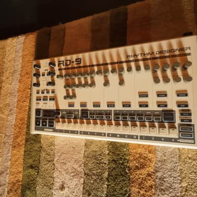 Behringer RD-9 Rhythm Designer 2021 - Present - Silver image 4