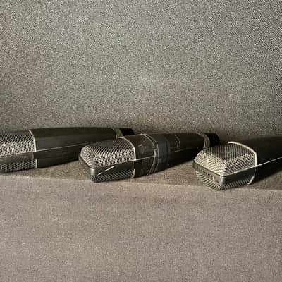 (Set of 3) Sennheiser MD 421 II Cardioid Dynamic Microphone 2002 - Present - Black