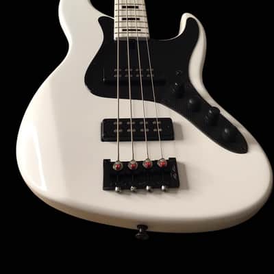 Brubaker JXB-USA-4 2023 - White - Brubaker Dealer image 9