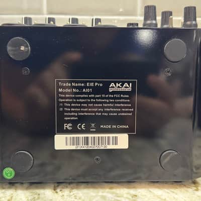 Akai EIE Pro USB 2.0 Audio Interface 2010s - Silver image 6