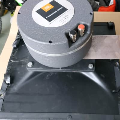 JBL 4435 Studio Monitors Pair Speakers + Crossover image 4