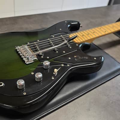 1981 Burns Marvin Greenburst Hank Marvin Signature Brazilian Mahogany Catalog Guitar Made in England UK Lawsuit Scroll Headstock The Shadows Green Burst Jim Burns Actualizers LTD 1979-1983 80s Vintage British image 8
