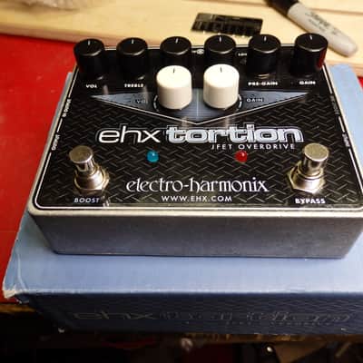 Electro-Harmonix EHX Tortion JFET Overdrive / Preamp w DI image 3