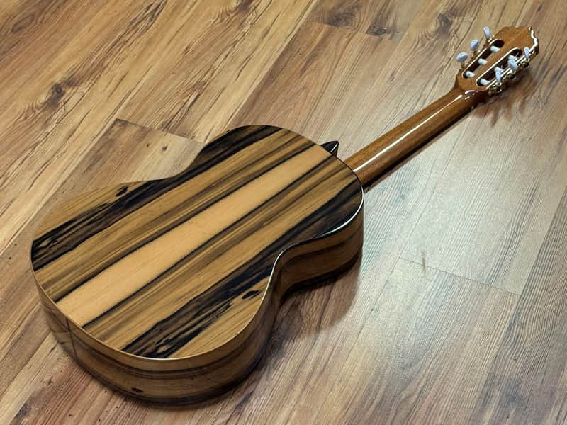 Alhambra 6 White Ebony