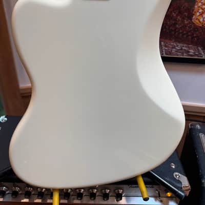 Fender USA Mod Shop Stratocaster, 2023~4, Satin Arctic White, American Vintage '61 Pickups, Modern C Neck, KIller set up, Maple Neck and Deluxe Molded Case! You'll love this first strum! image 16