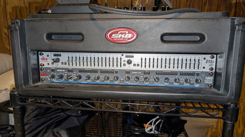 dbx 215s Dual Channel 15-Band EQ 2010s - Silver image 1