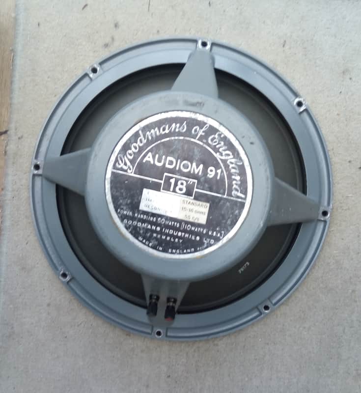 Goodmans Audiom 91 18