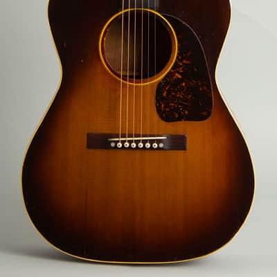 Gibson  LG-2 Flat Top Acoustic Guitar (1947), molded plastic hard shell case. image 3