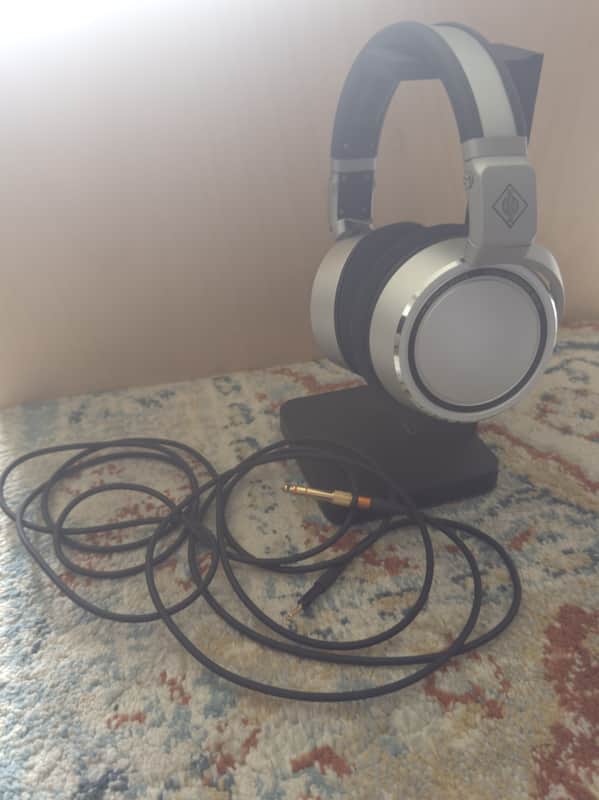 Neumann NDH 20 Dynamic Studio Monitoring Headphones 2019 - Present - Nickel image 1
