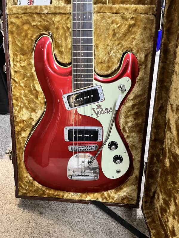 Aria The Ventures 40th Anniversary w/ Original Case (used) image 1