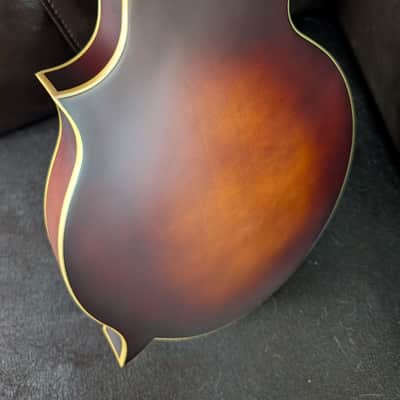 The Loar LM-310F-BRB Honey Creek F-style Mandolin - Satin Brownburst image 4