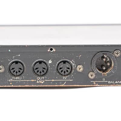 Roland GP-16 Digital Guitar Effects Processor - Elevate your Sound from the Garage to the Arena image 6