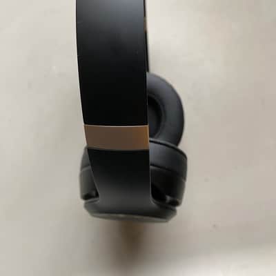 Beats by Dre Solo 4 Wireless Headphones image 3