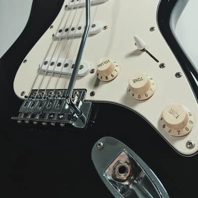 Eleca Vintage ST Stratocaster | late 80’s • Made in Korea image 2