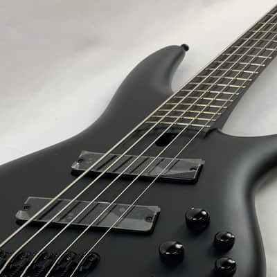 Ibanez SRMS625EX Iron Label Multi-Scale 5-String Bass Guitar Black Flat B-Stock image 6