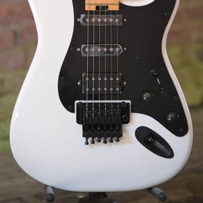 Jackson 50th Anniversary Iron Maiden Adrian Smith Jackson SC1 - Snow White(1) image 1
