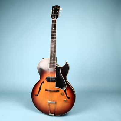 Gibson ES-225T Sunburst 1957 Vintage Electric Guitar image 2