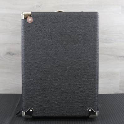 Fender Rumble 25 V3 25-Watt 1x8" Bass Combo Black image 8