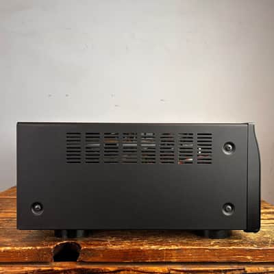 Denon AVR-3311-CI AVR Receiver with HDMI, Phono Preamp and iPhone Connectivity image 2