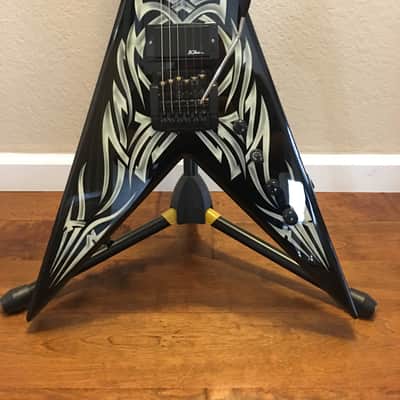 B.C. Rich KKV Flying V with Kahler tremolo image 2