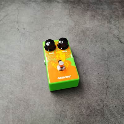 Dunlop JHM2 Jimi Hendrix Signature 70th Anniversary Octavio | Reverb