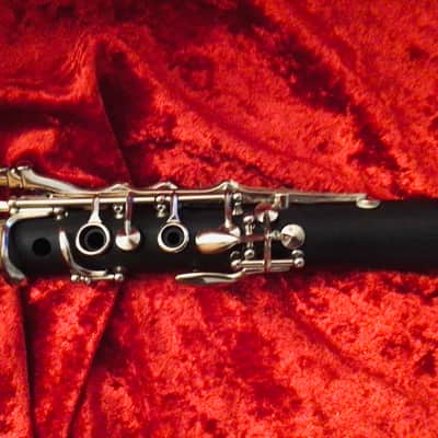 💥Jean Paul USA CL-300 Student Bb Clarinet Complete Outfit image 3