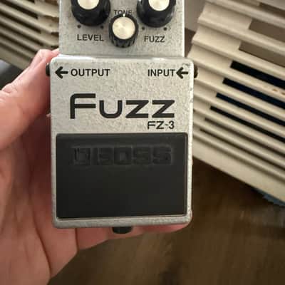 Boss FZ-3 Fuzz (Silver Label) 1997 - 1999 - Metal image 1