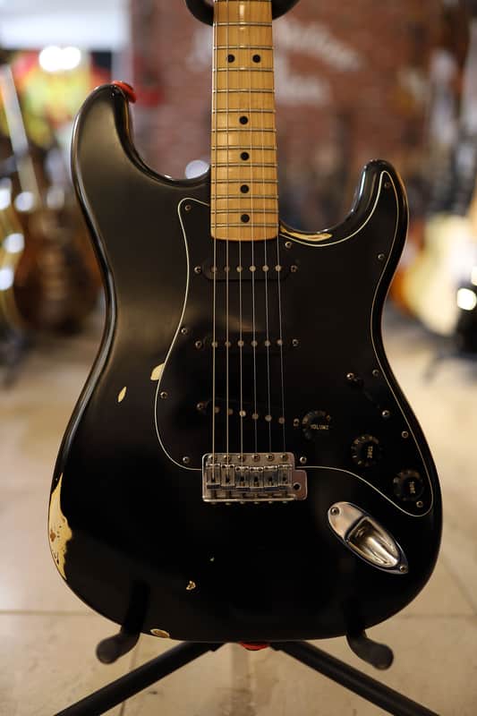 FENDER STRATOCASTER 1979 USA RELIC GREY BOTTOM PICKUPS image 1