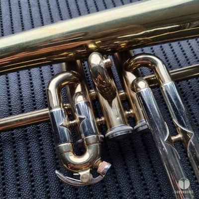 Legendary Couesnon flugelhorn - factory lacquer finish, case, mouthpiece, lyre gamonbrasss image 12