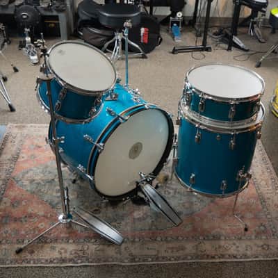 1970s Ludwig Standard 4pc Kit w/Hardware image 7