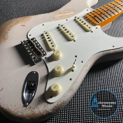 Fender Custom Shop LTD Red Hot Stratocaster, Super Heavy Relic- Aged Dirty White Blonde image 3
