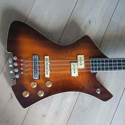Washburn B20 8 string 1978 sunburst image 3