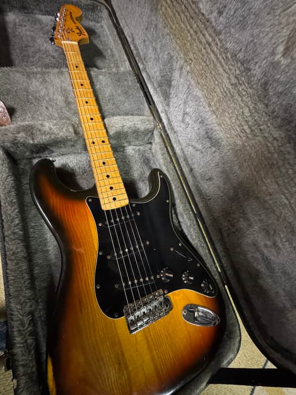 Fender Stratocaster 1979 - Burst - Good