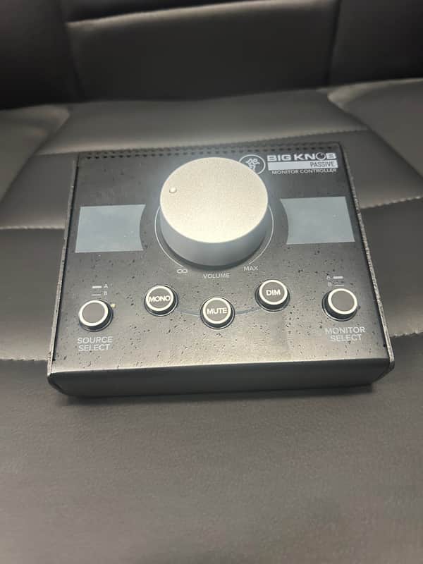 Mackie Big Knob Passive Monitor Controller 2017 - Present - Black image 1